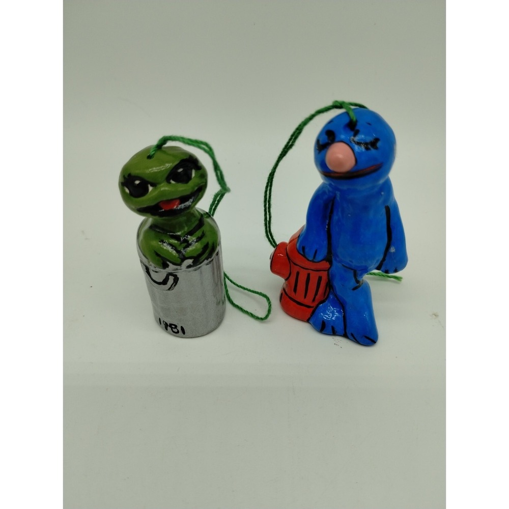 Adorable Hobbyist Ceramic Christmas Ornaments Oscar And Groover Vintage 1981